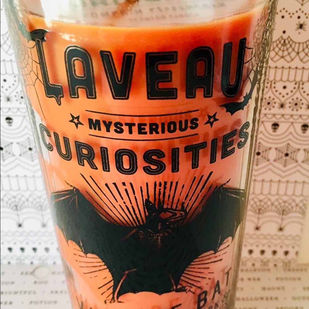 Halloween Laveau Vampire Bat Candle Pumpkin Scent - Picture 2 of 7